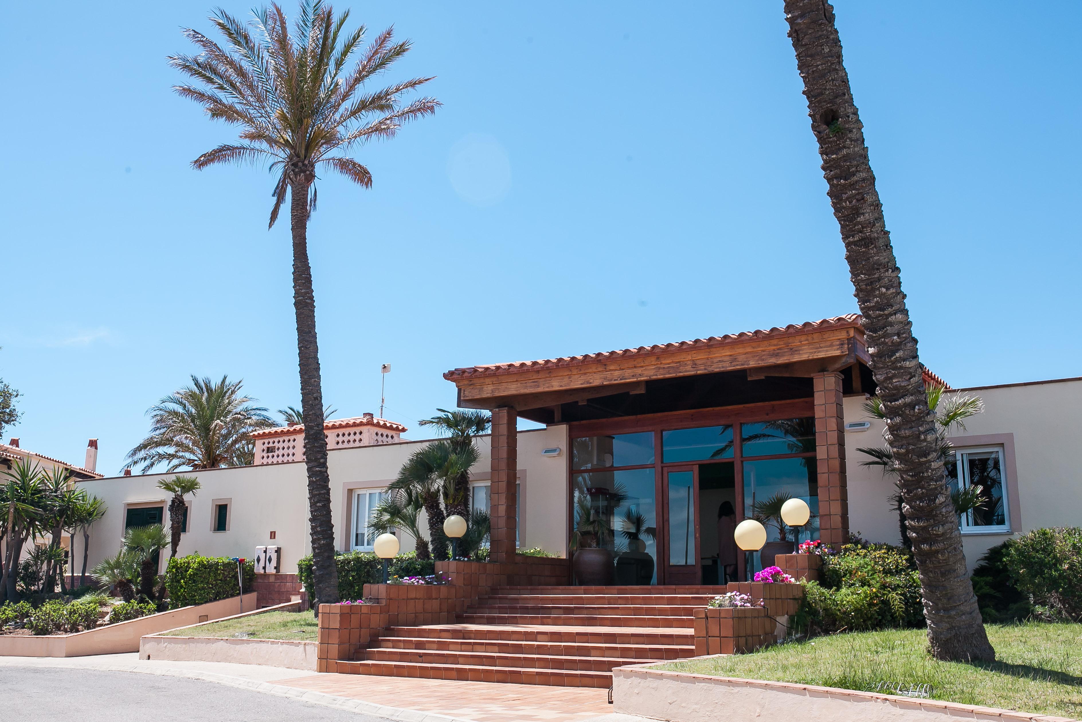 AluaSun Mediterráneo S'Algar Esterno foto