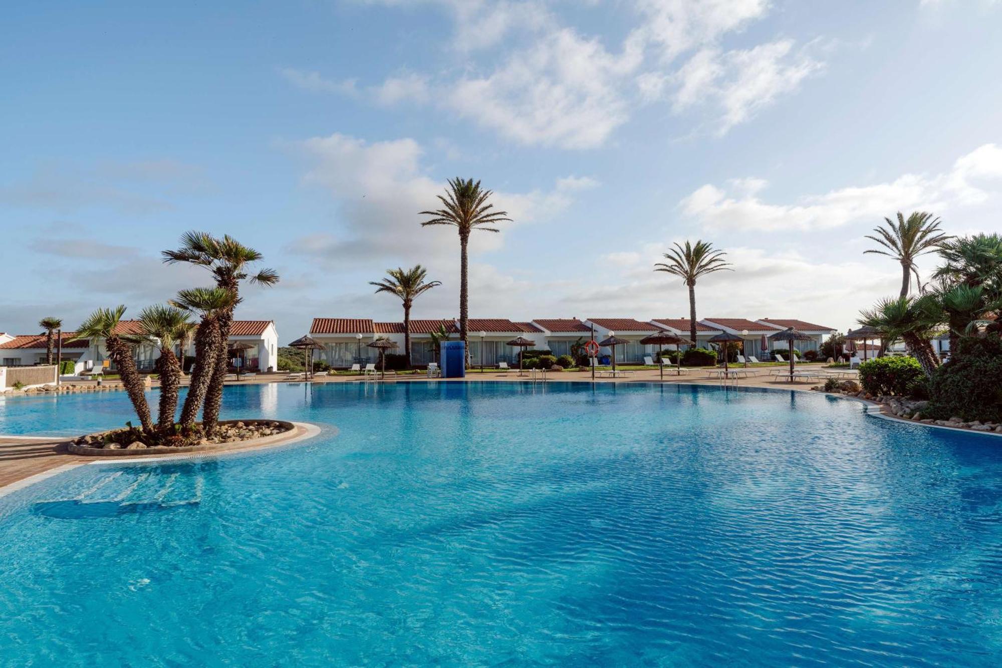 AluaSun Mediterráneo S'Algar Esterno foto