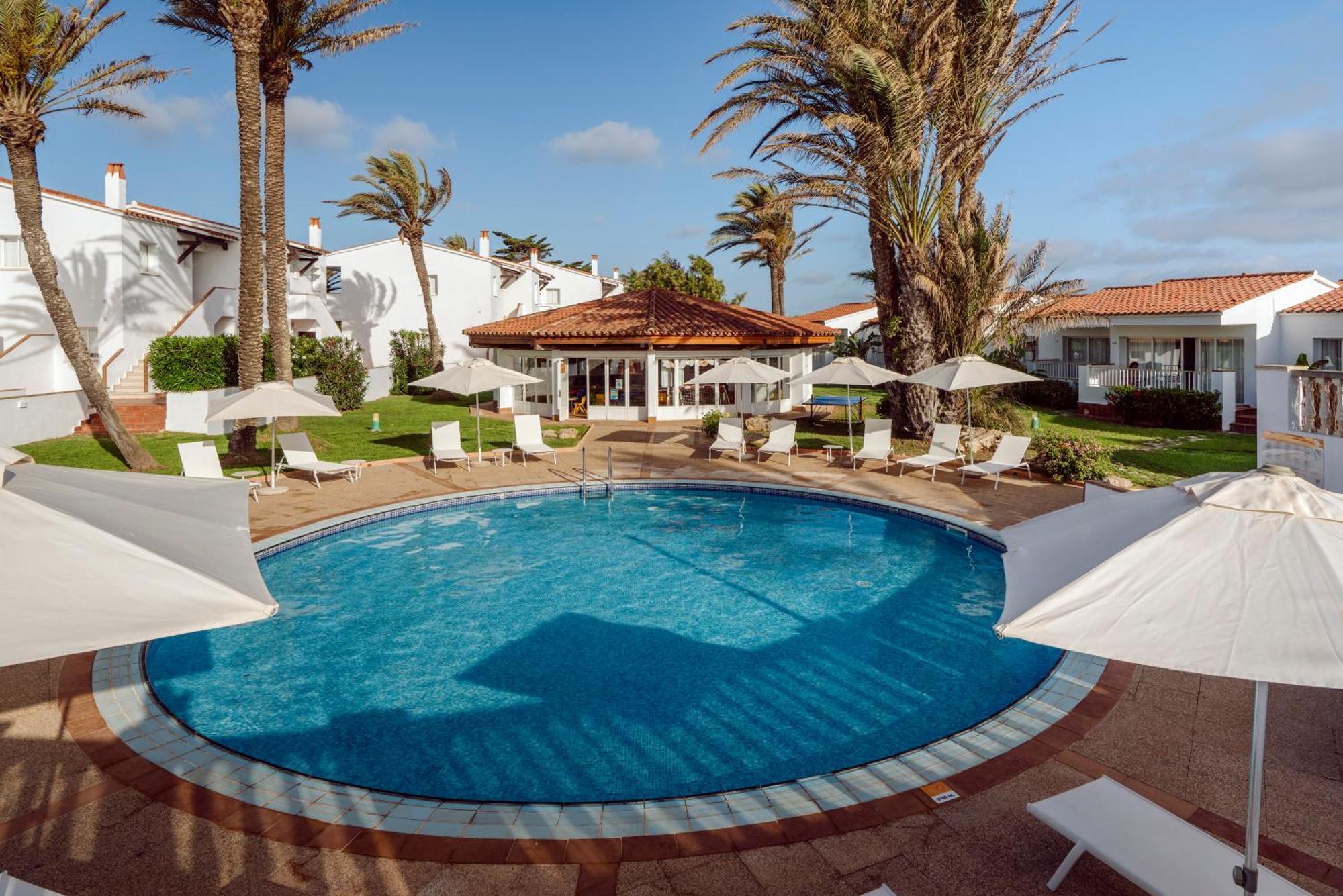 AluaSun Mediterráneo S'Algar Esterno foto