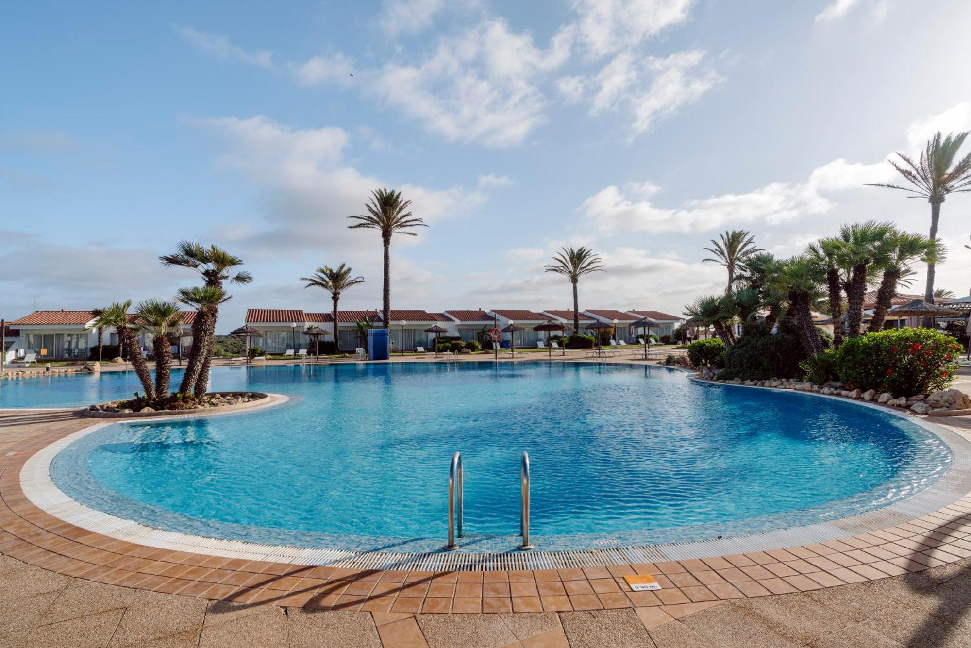 AluaSun Mediterráneo S'Algar Esterno foto